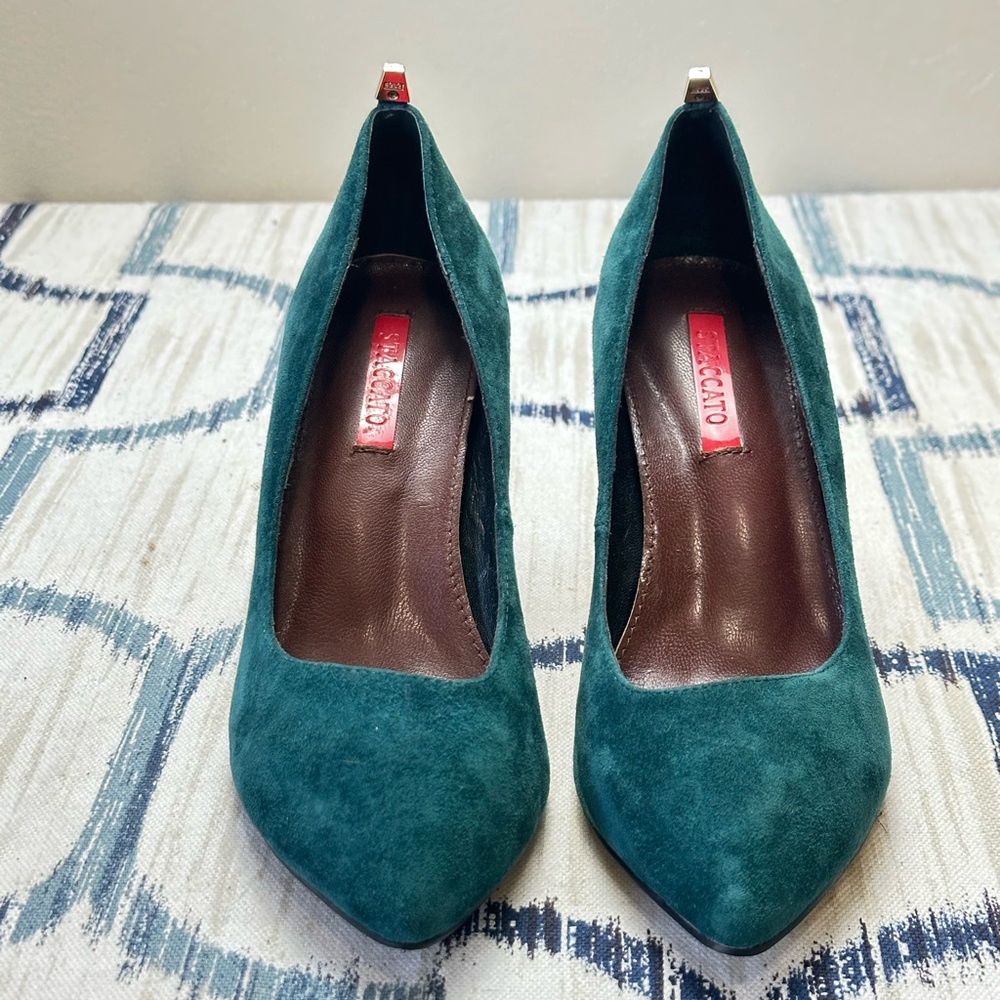 Staccato Size 240 Green Suede Heels Timeless Elegance
